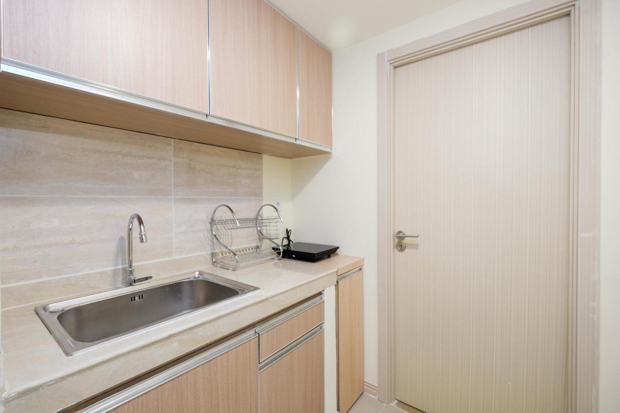 Cozy 2br At Meikarta By Travelio