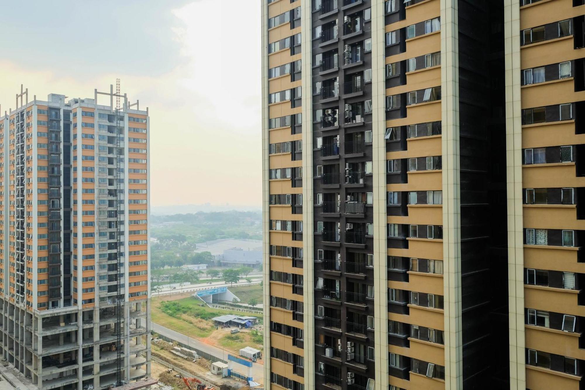 Apartemen Cozy 2br At Meikarta By Travelio